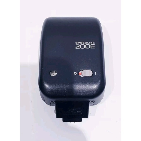 Canon Speedlite 200E Shoe Mount Flash for Canon Camera - Picture 2 of 3
